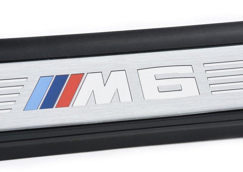 Накладка порога Пд в M-стиле