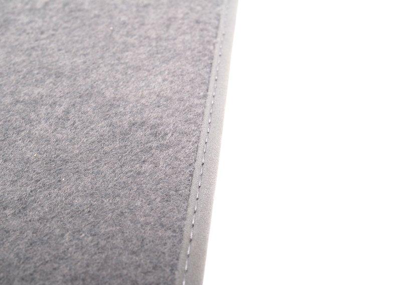 Коврик багажника с натяжными ремнями