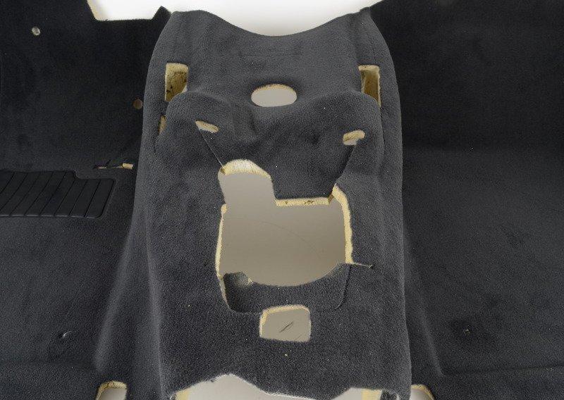 Обшивка пола, передняя