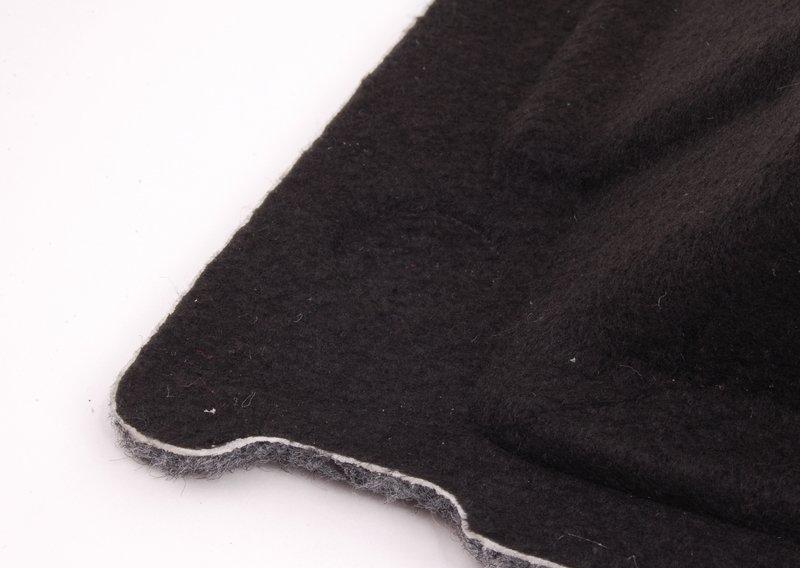 Поддон багажного отделения