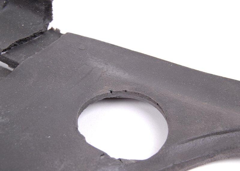 Звукоизол.щита передка в подкап.простр.Л