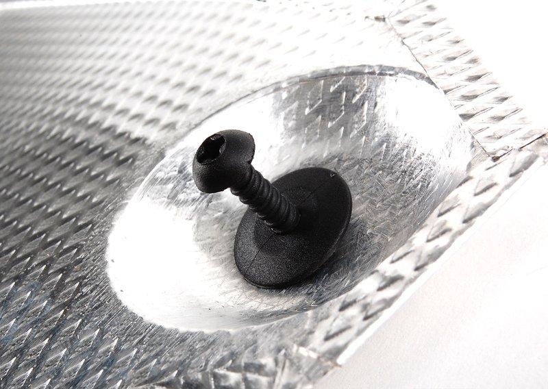 Теплоизоляция накладки впускного сопла