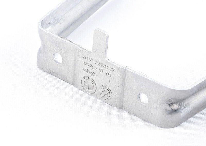 Держ. кожуха колесной ниши Л Зд