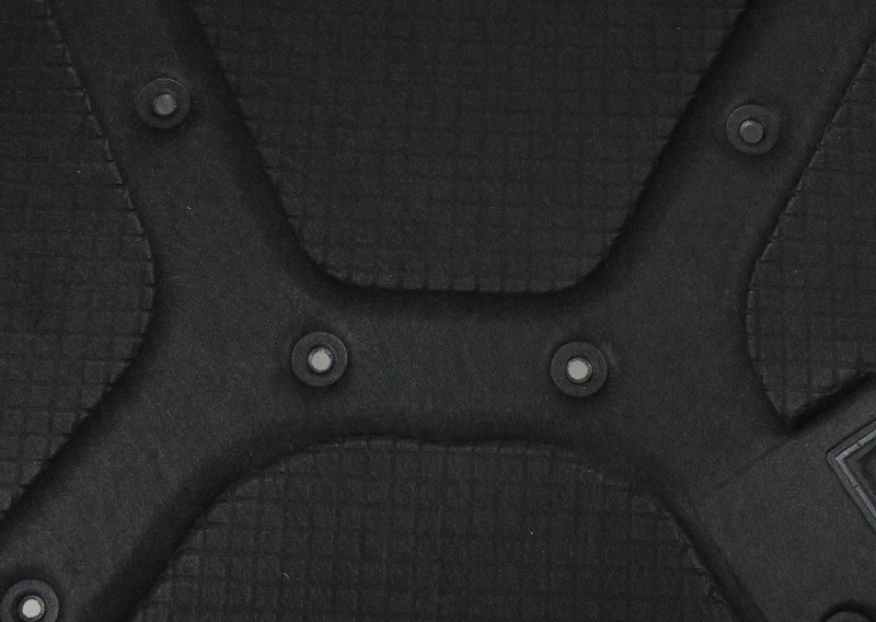 Звукоизоляция капота