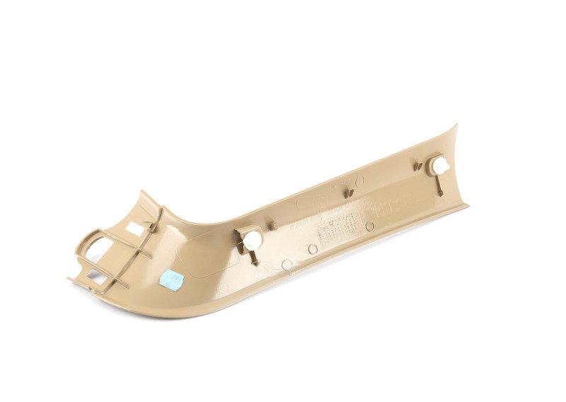 Облицовка багажной двери Л