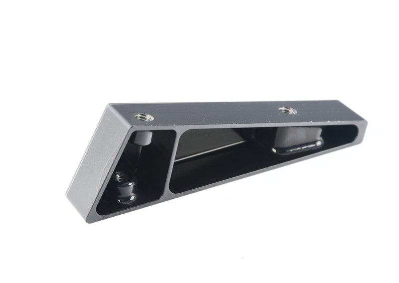 Адаптер задний спойлер левый