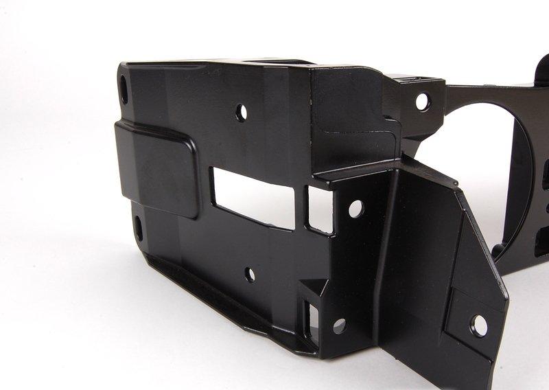 Кронштейн щита передка Л