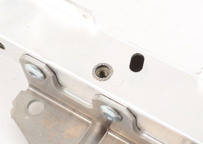 Кронштейн фары П