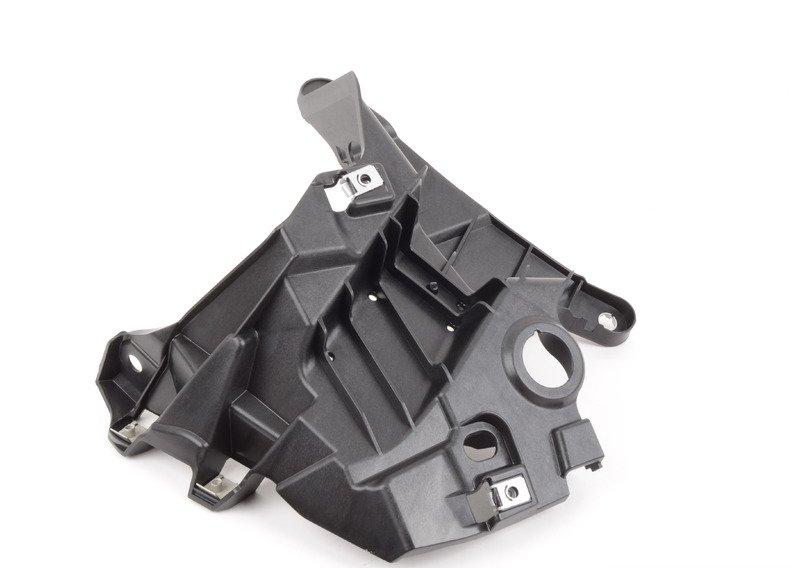 F16 кронштейн крыла правый