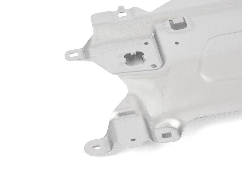 G01 поперечина моторного отсека