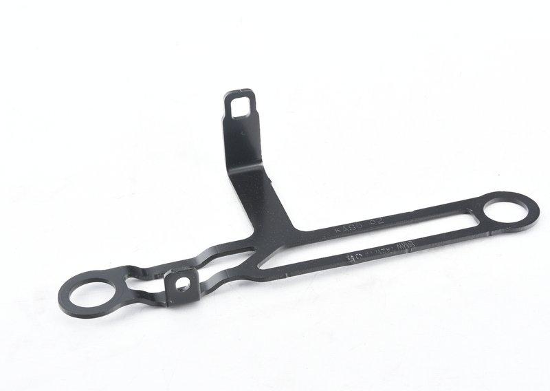 G05/G06 верхний держатель радиатора