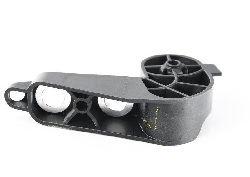 Держатель воздуховода Л