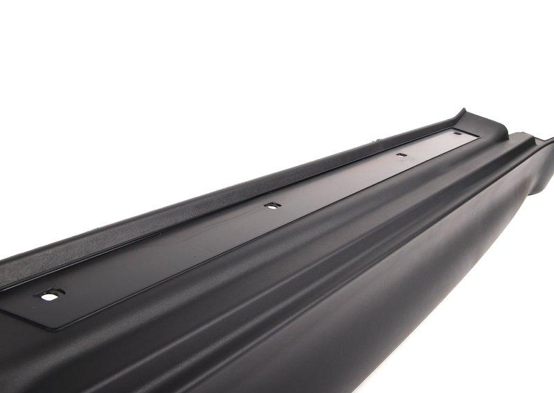 Боковой порог черный справа