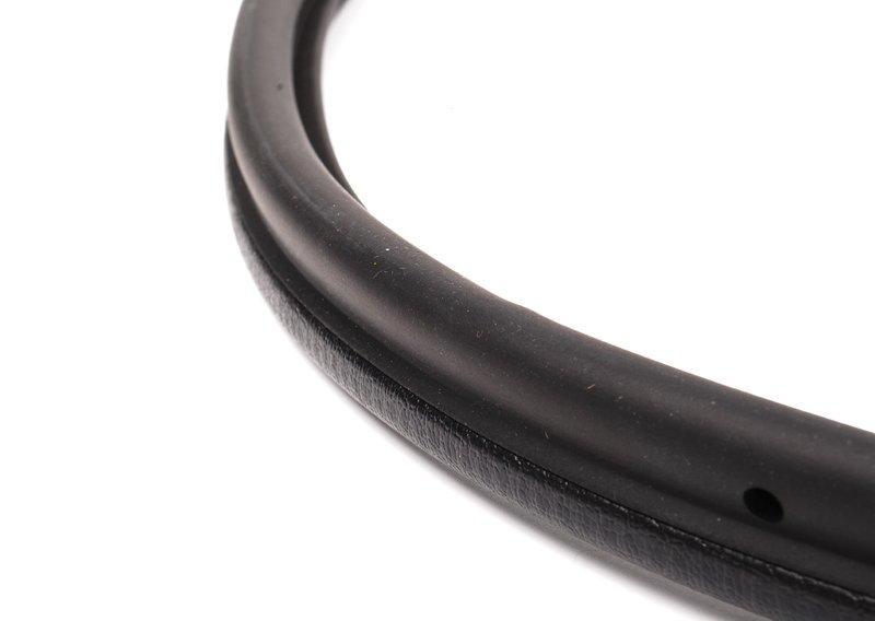 Уплотнитель двери Л