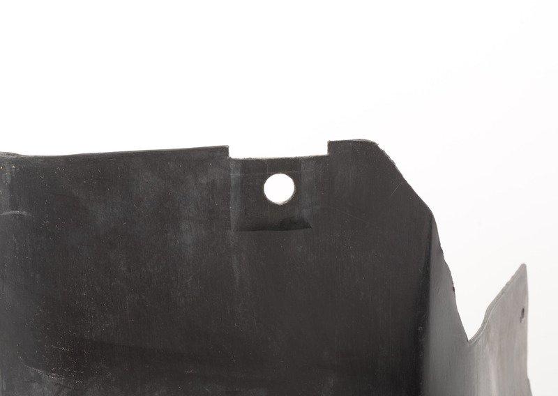 экран моторного отсека