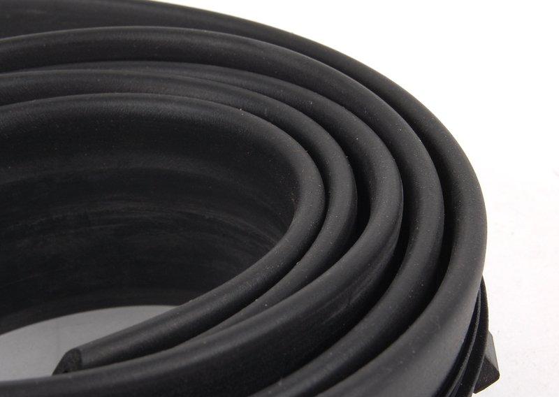 Уплотнитель капота Пд