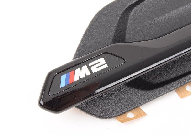 Орнам.вентил.реш.черн.глянц.сбоку слева