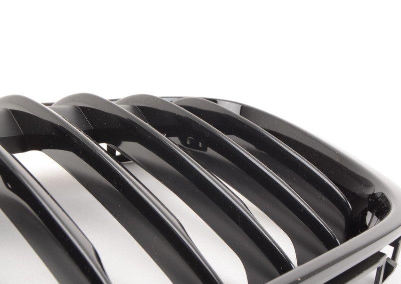 Перед.декор.решетка радиат.черн.блест.лв