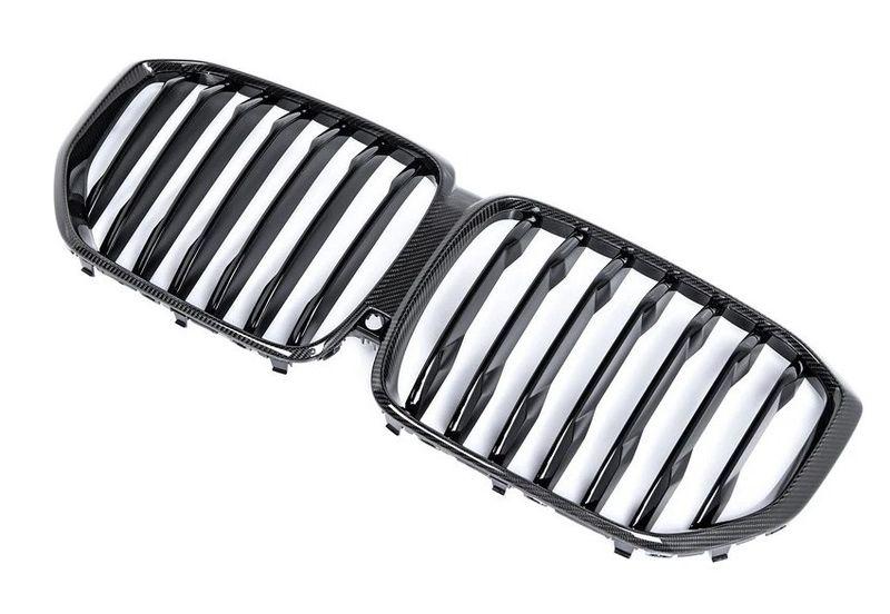 G05 решетка радиатора карбон