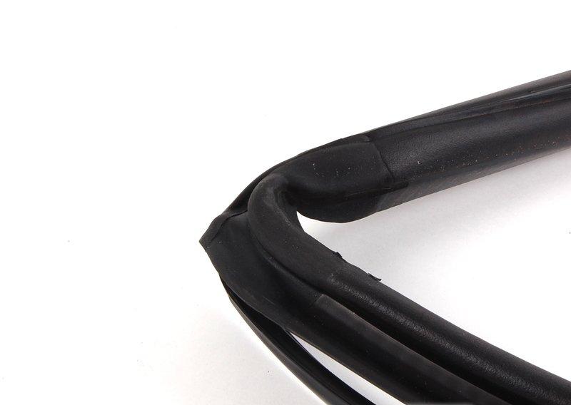 Уплотнительная прокладка каркаса крыши П