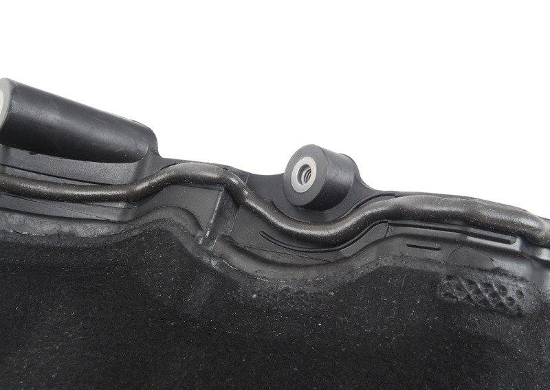 Звукоизоляция верх.части щита передка П