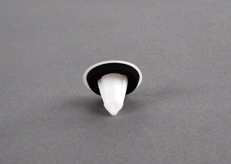 Нижняя часть зажима