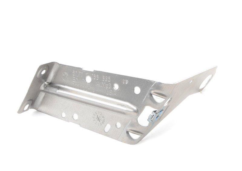 Кронштейн экрана моторного отсека Л