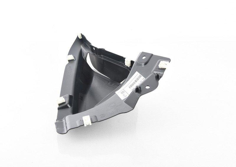 F15 уголок переднего бампера правый