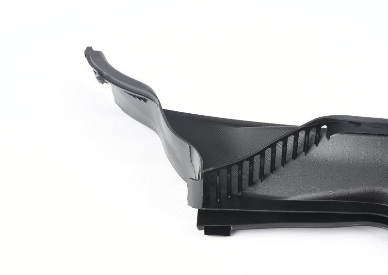 F54/F54N Планка обтекателя лобово стекла верхняя