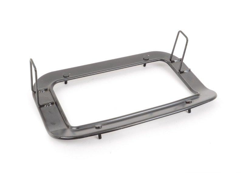 Армирующий элемент пола багаж.отдел. Пд E46