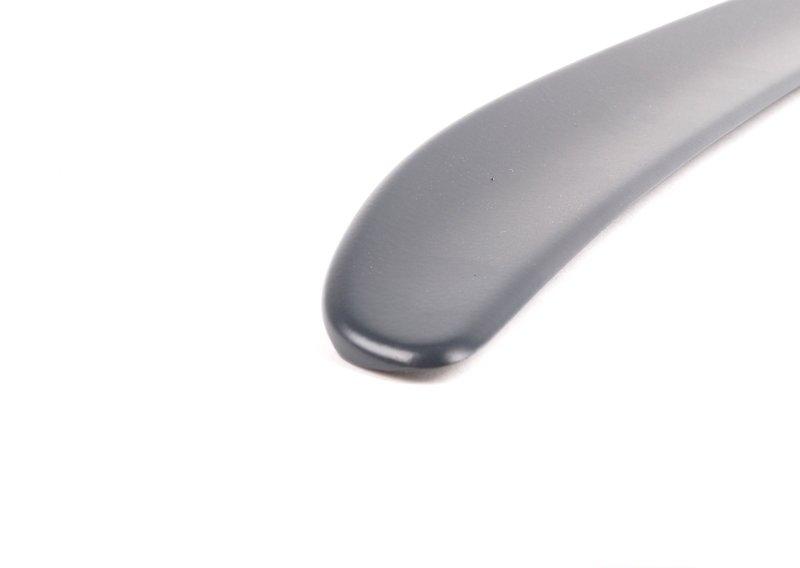 Задний спойлер грунтованный