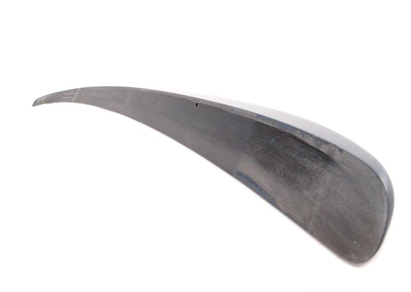 Задний спойлер грунтованный