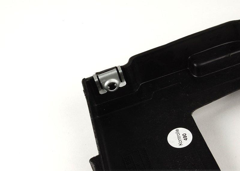 Экран моторного отсека П Бок