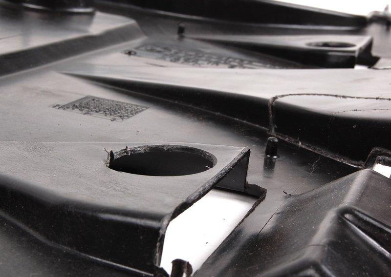 Облицовка днища кузова