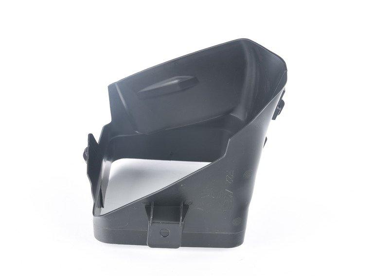 Воздуховод вынес.радиатор правый