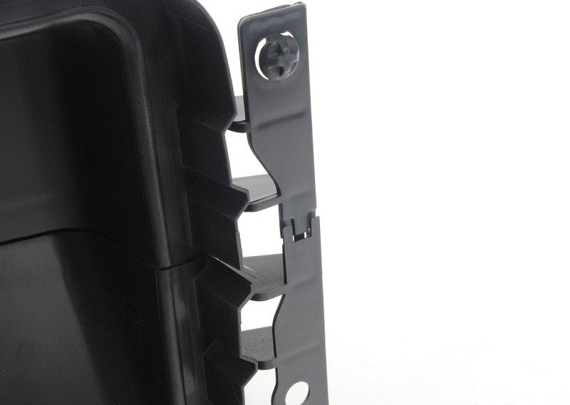 Воздуховод вынес.радиатор правый