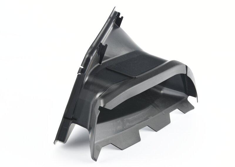 Воздуховод вынес.радиатор левый   F97 / 98