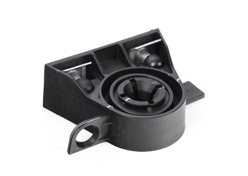 G80/G81/G82/G83 Кронштейн передней панели Вх