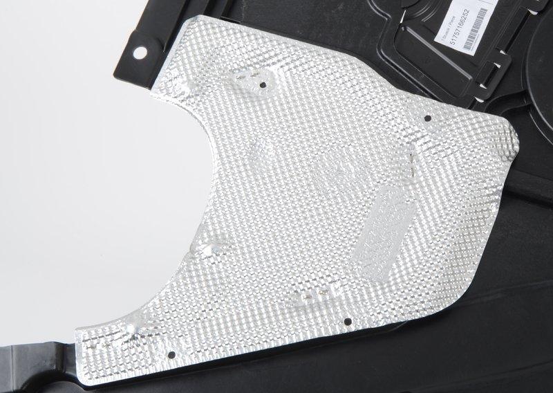 Экран моторного отсека