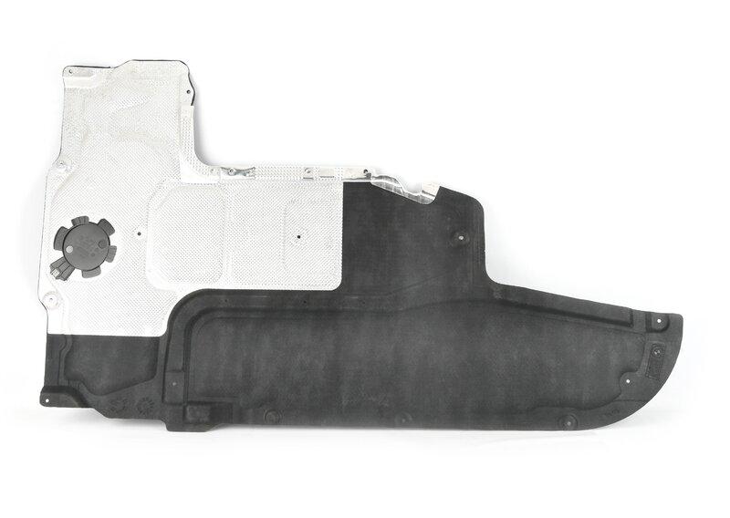 F10/F01 панель облицовки днища кузова