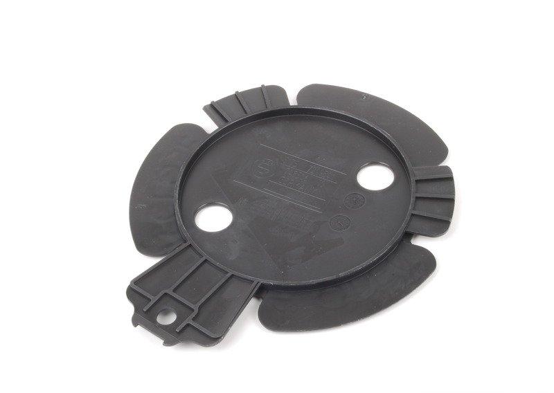 Щиток облицовки днища кузова