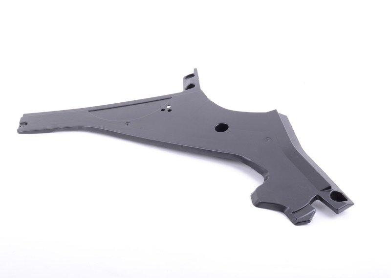 F10/F10N/F06/F06N Кожух топливного бака Л