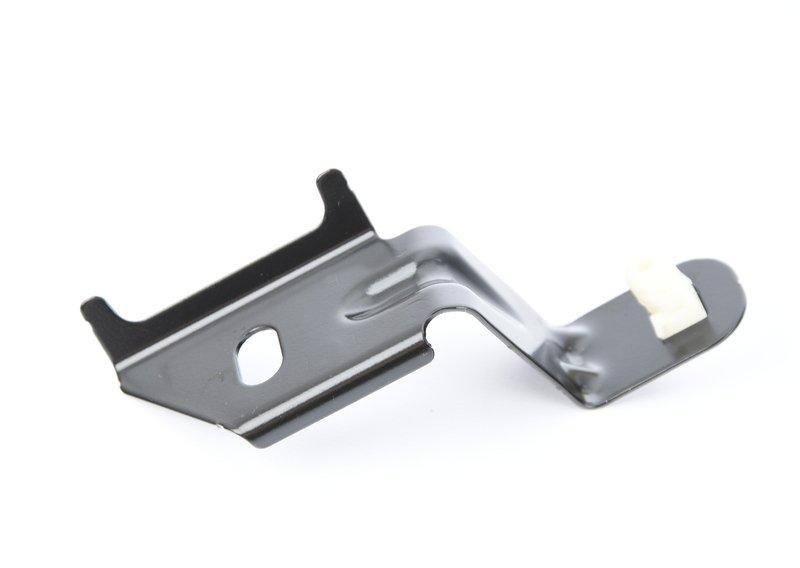 Кронштейн облицовки днища П