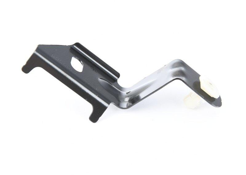 Кронштейн облицовки днища П