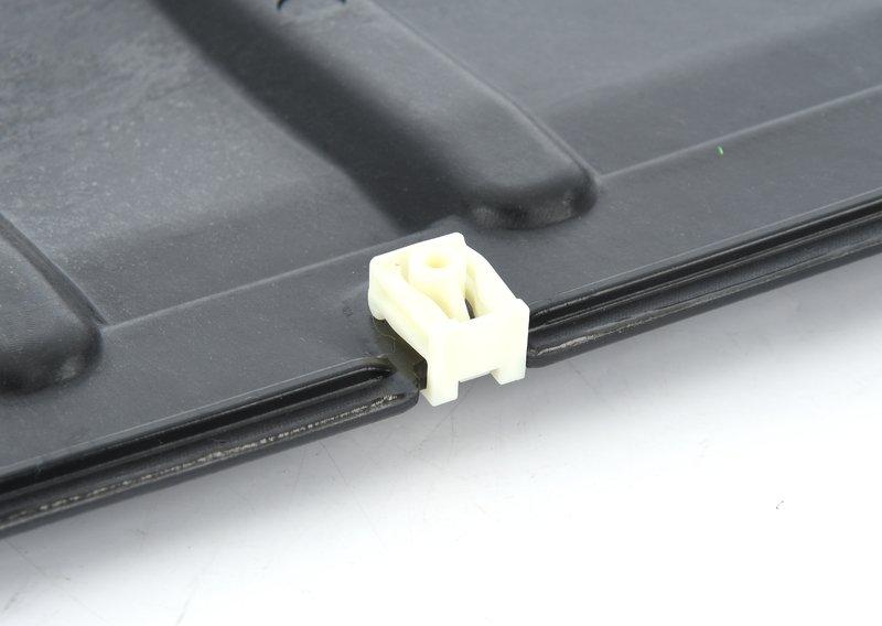 Экран моторного отсека Пд