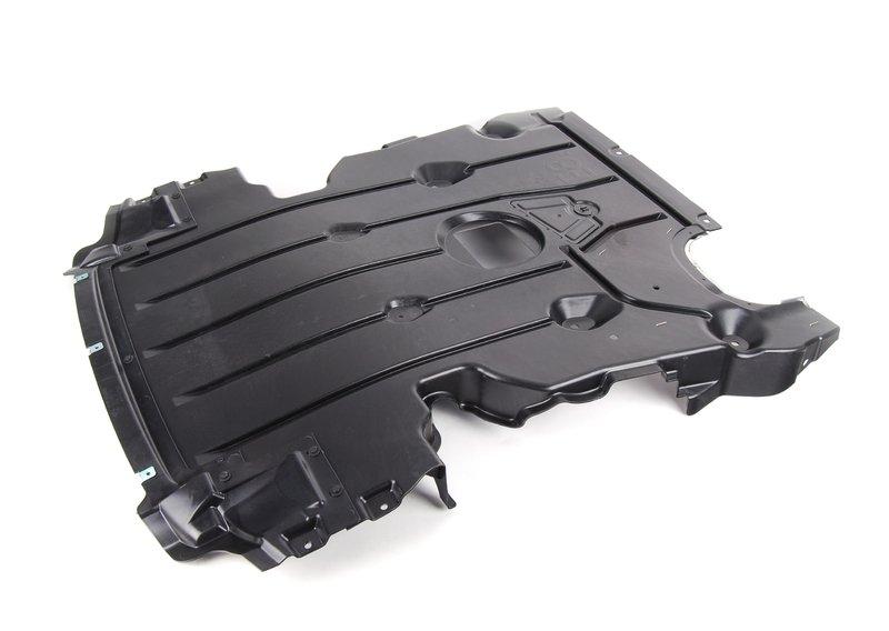 E82 Экран моторного отсека