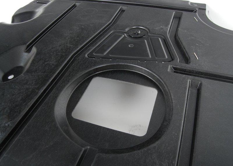 Экран моторного отсека