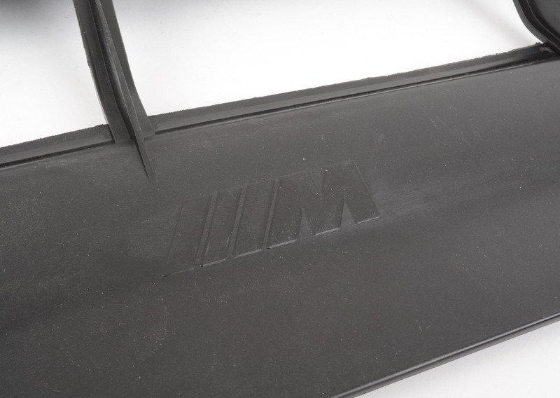 F80 /F82/F83 Экран моторного отсека