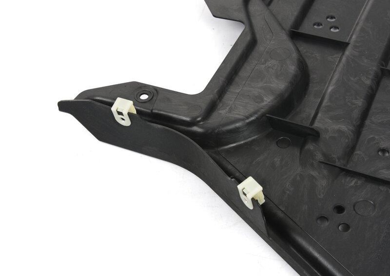 G80/G82 Облицовка днища бака Л