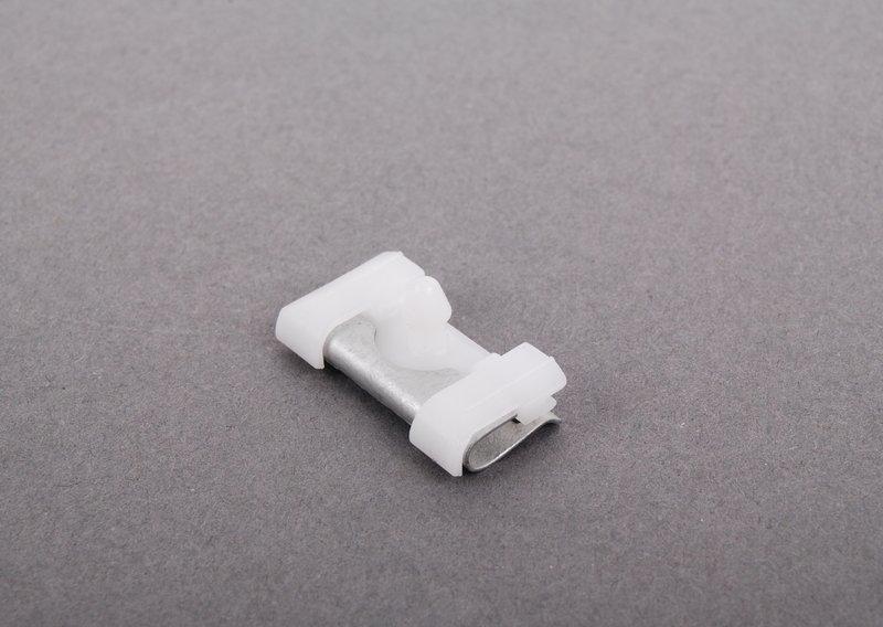 Планка с зажимами каркаса крыши